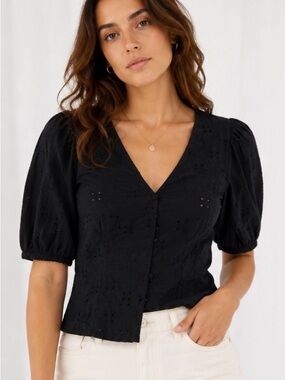 H&M Black Eyelet Puff Sleeve Peplum Blouse – Size Small